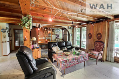 Maison - 143 m² - 7 pièces