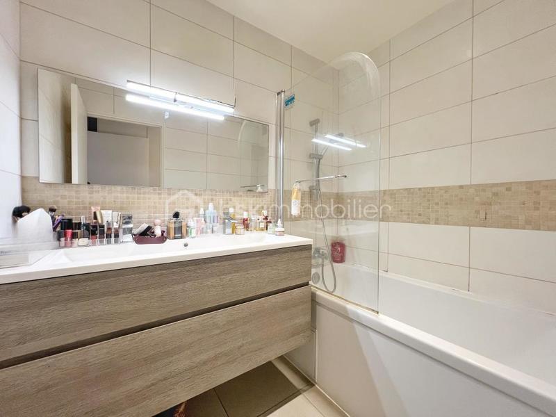 Appartement - 103 m² - 5 pièces