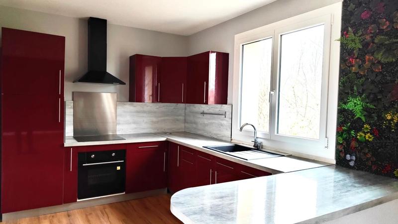 Maison - 86 m² - 4 pièces