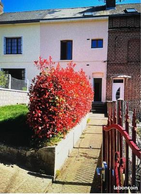 Maison - 80 m² - 5 pièces