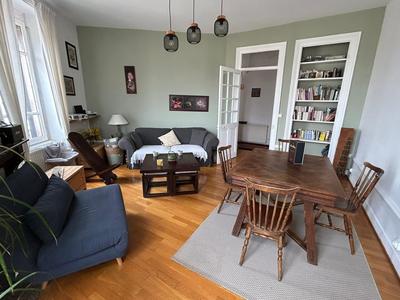 Appartement - 91 m² - 4 pièces