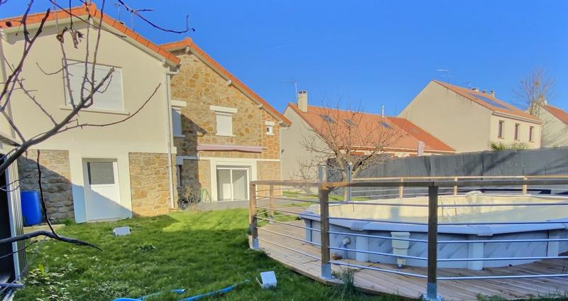 Maison en pierre - 193 m² - 6 pièces