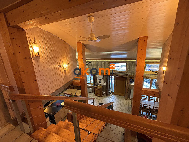 Maison - 510 m² - 20 pièces