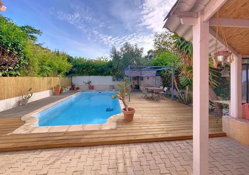 Maison - 103 m² - 6 pièces