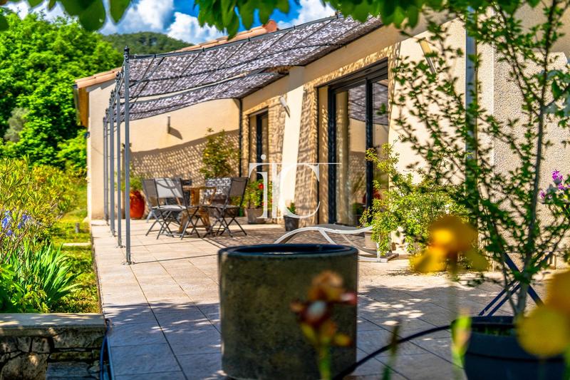 Villa - 132 m² - 5 pièces