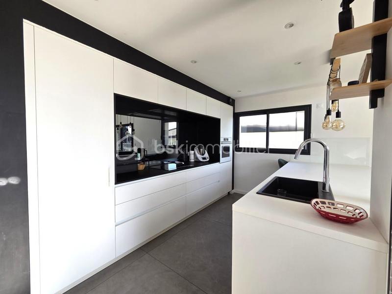 Villa - 158 m² - 5 pièces