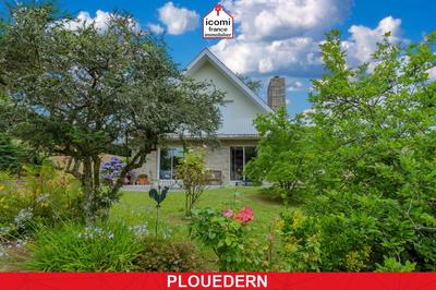 Maison - 290 m² - 8 pièces