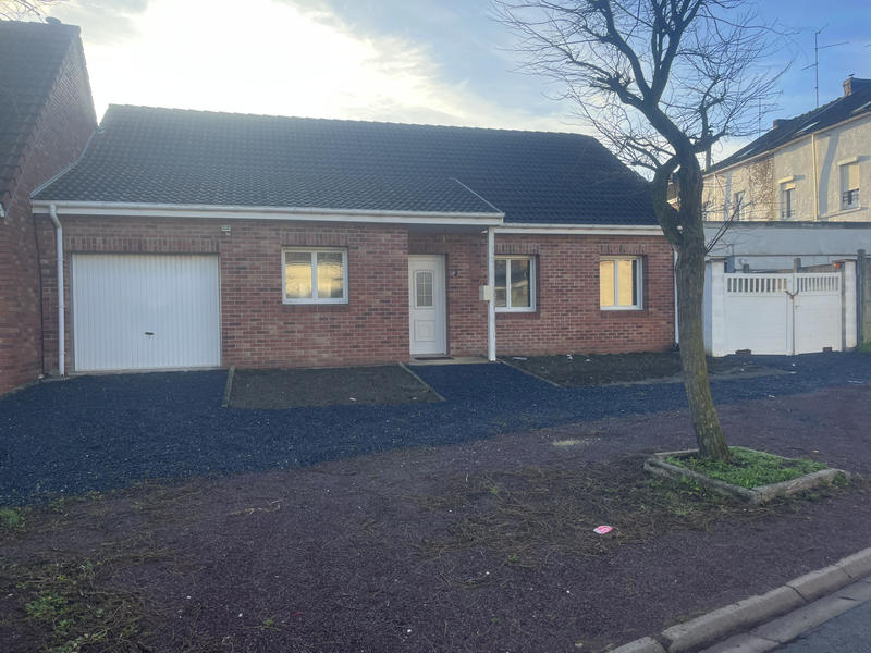 Maison - 93 m² - 3 pièces