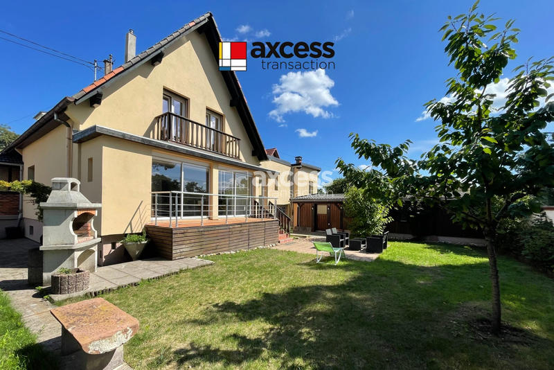 Maison - 138 m² - 5 pièces