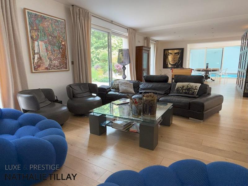 Maison d'architecte - 280 m² - 7 pièces