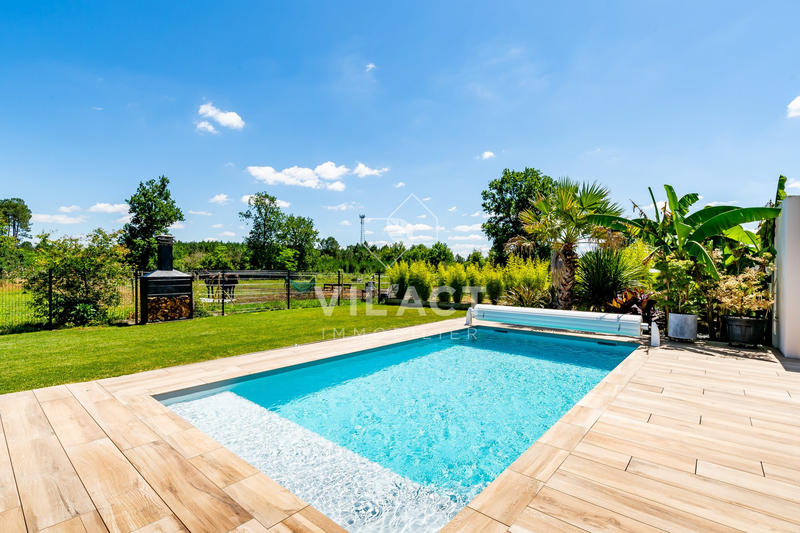 Maison contemporaine - 210 m² - 7 pièces