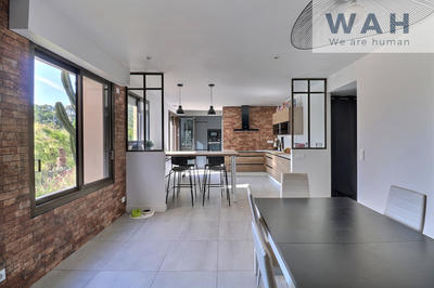 Villa - 164 m² - 7 pièces