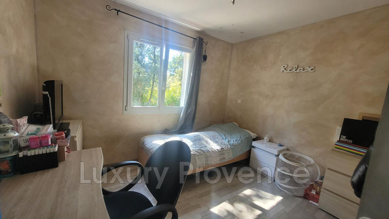 Maison - 106 m² - 4 pièces