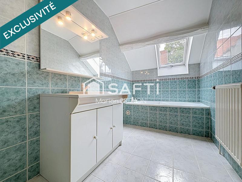 Maison - 226 m² - 8 pièces