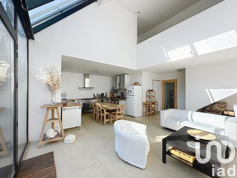 Maison - 143 m² - 4 pièces