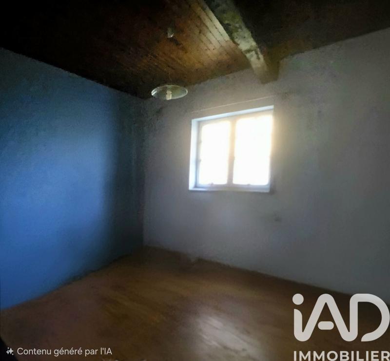 Maison - 217 m² - 8 pièces