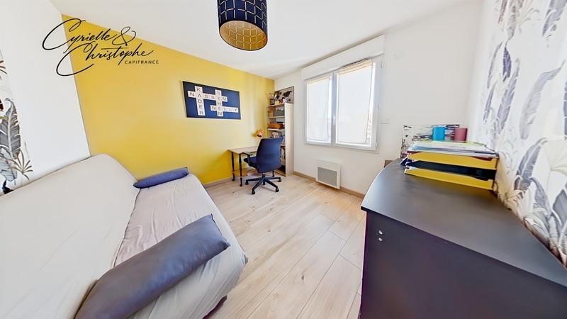 Maison - 104 m² - 5 pièces