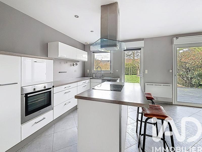 Maison - 139 m² - 5 pièces