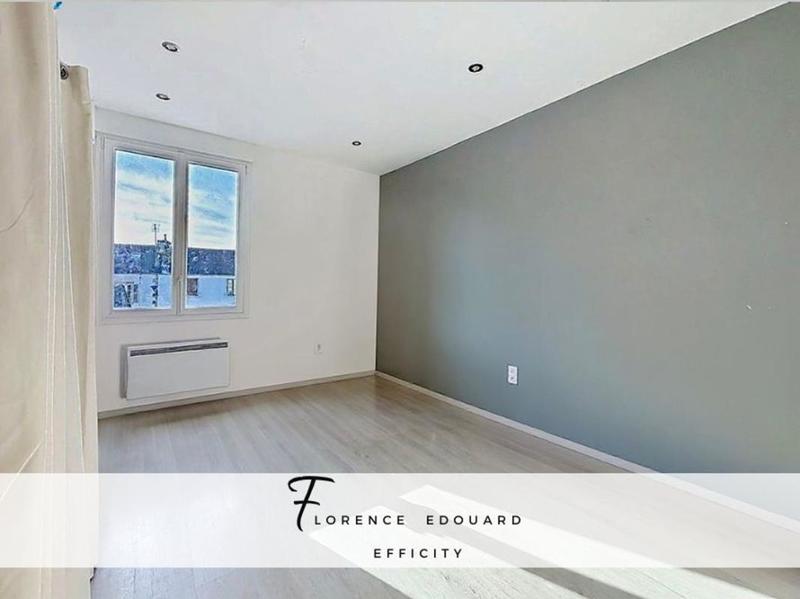 Maison - 94 m² - 5 pièces