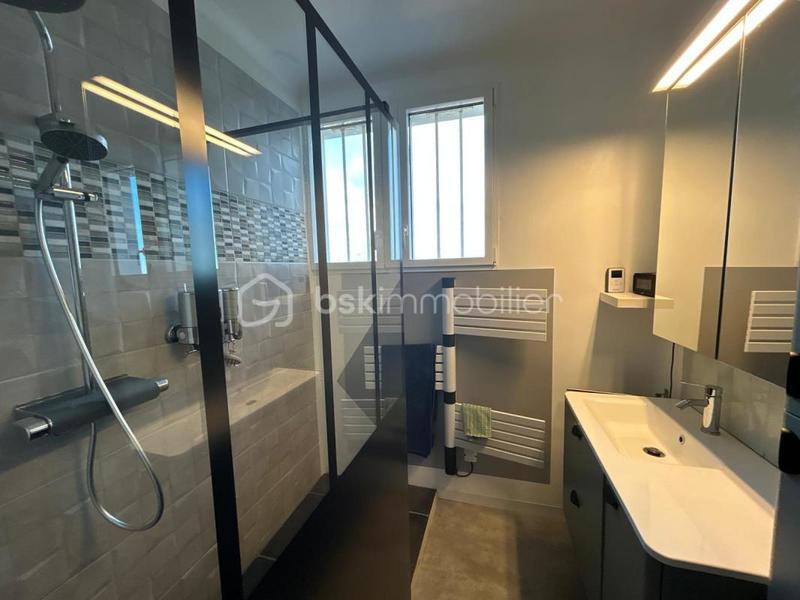 Maison - 143 m² - 6 pièces