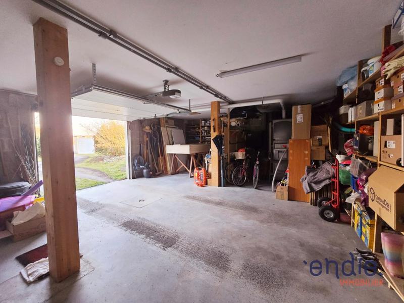 Maison - 228 m² - 6 pièces