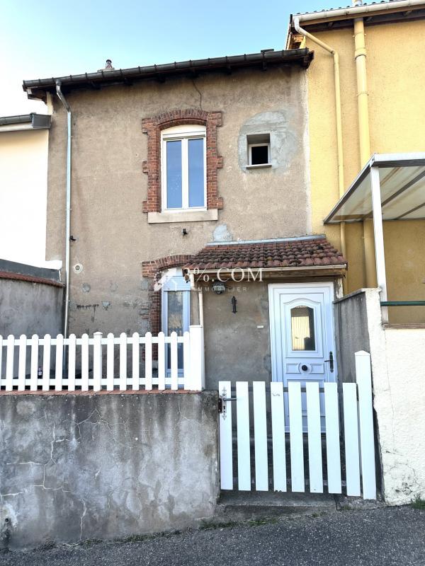 Maison - 90 m² - 5 pièces