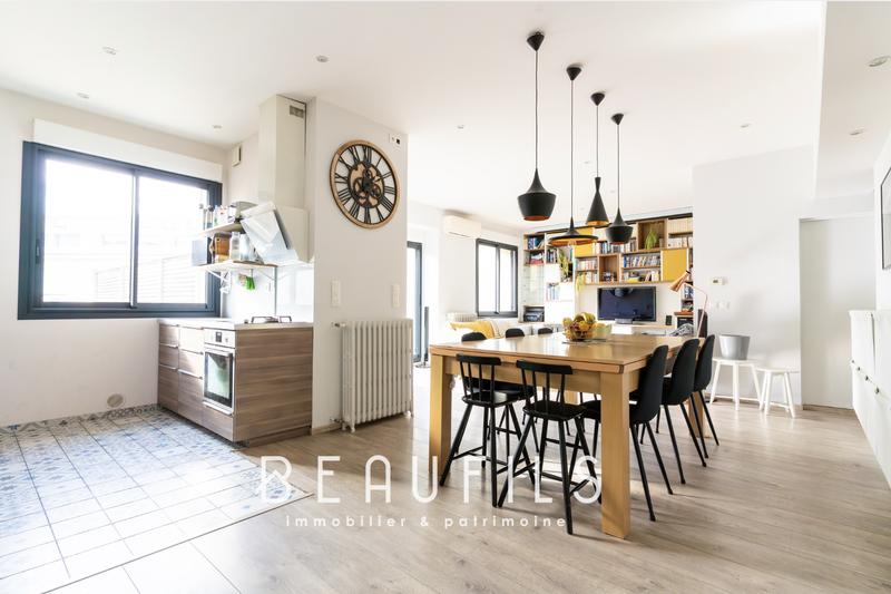 Appartement - 93 m² - 4 pièces