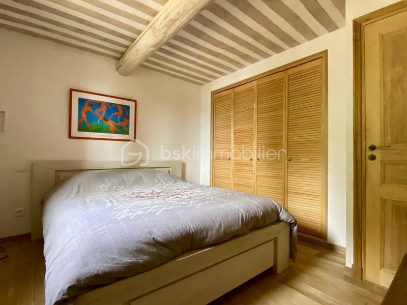 Demeure - 272 m² - 10 pièces