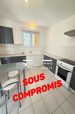 Appartement - 77 m² - 3 pièces