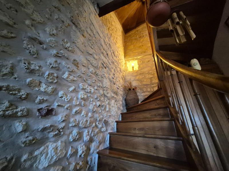 Maison - 139 m² - 6 pièces