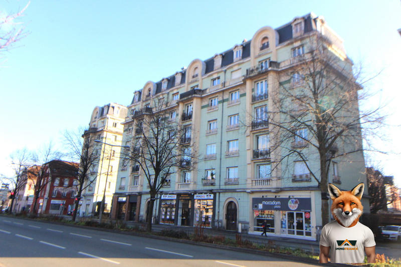 Appartement - 90 m² - 5 pièces