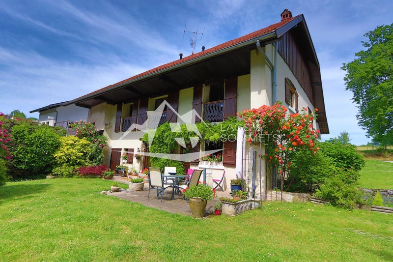 Ferme - 210 m² - 8 pièces