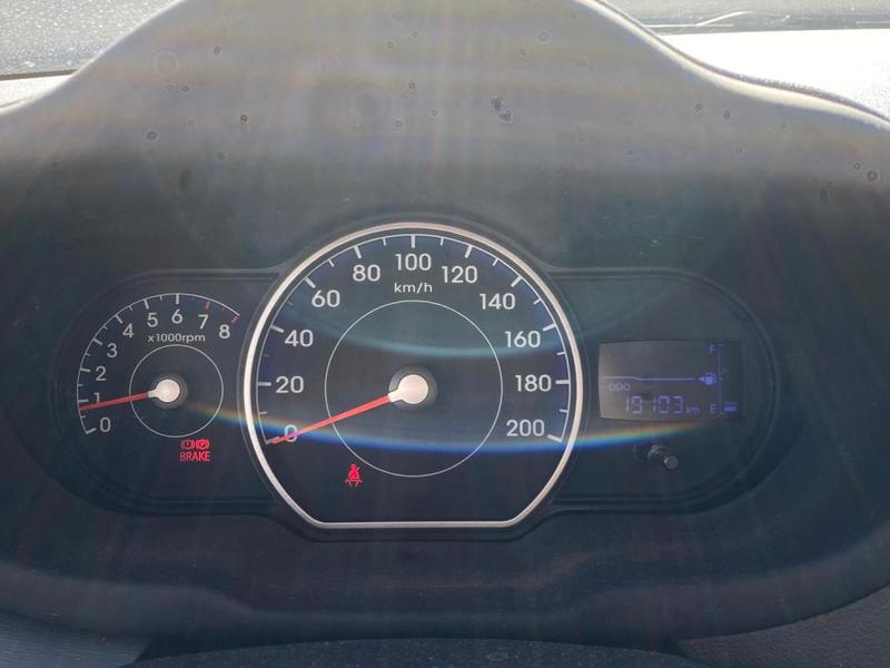 Hyundai i10 1.2 85cv Intuitive &amp; Style 1ere Main /Clim/Radars Ar/Radio