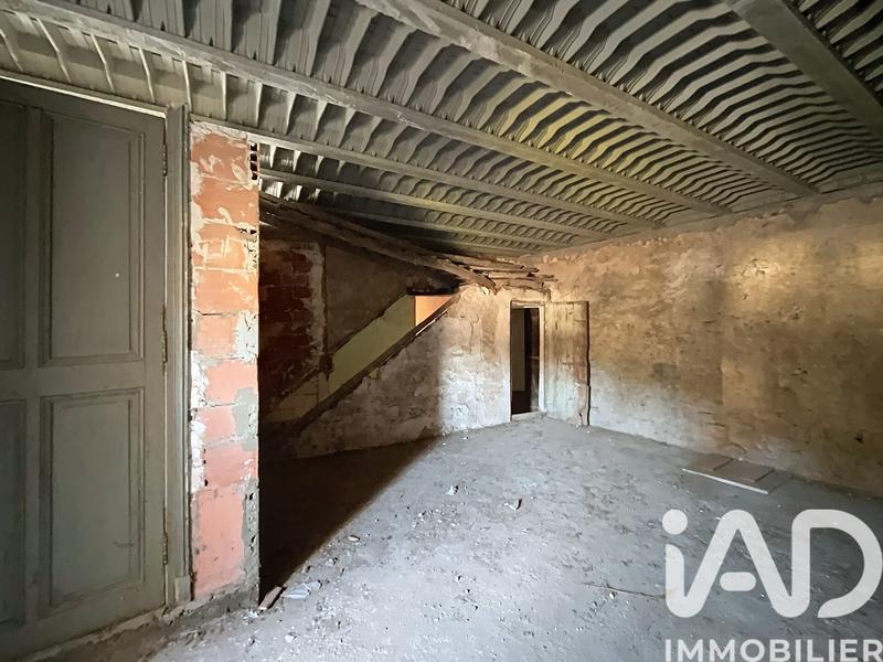 Maison - 220 m² - 5 pièces