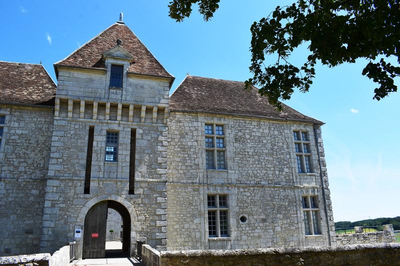 Visite du château de Théobon à Loubès Bernac
