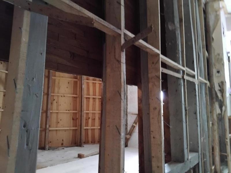 Immeuble - 1 m² - 1 pièce