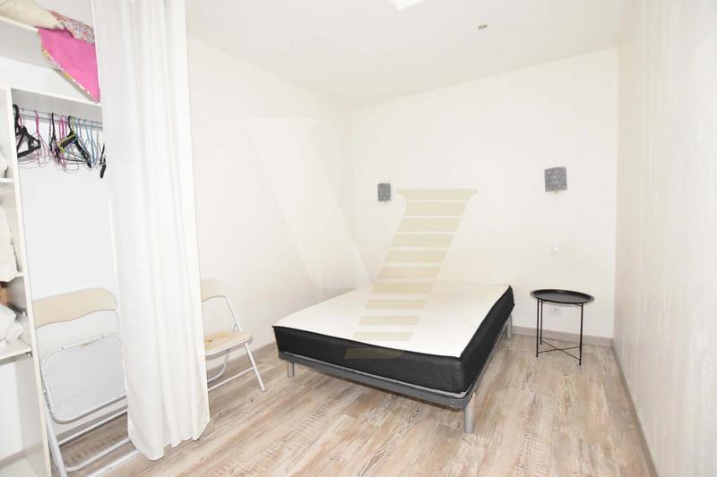 Immeuble - 152 m² - 7 pièces