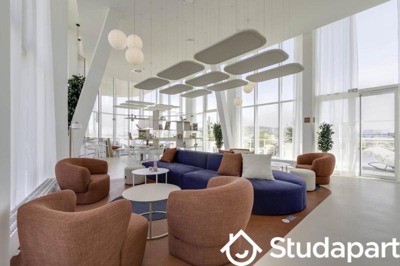 Chambre - 25 m² - 1 pièce