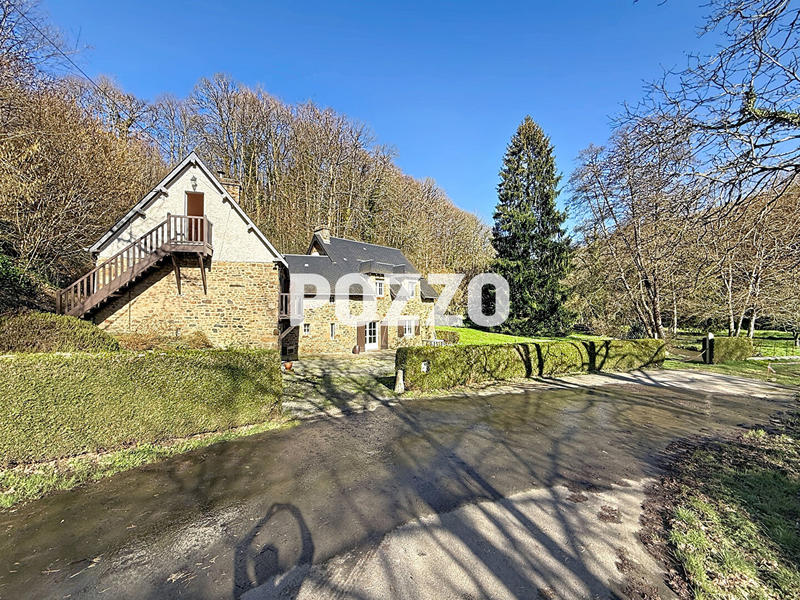 Maison - 175 m² - 8 pièces