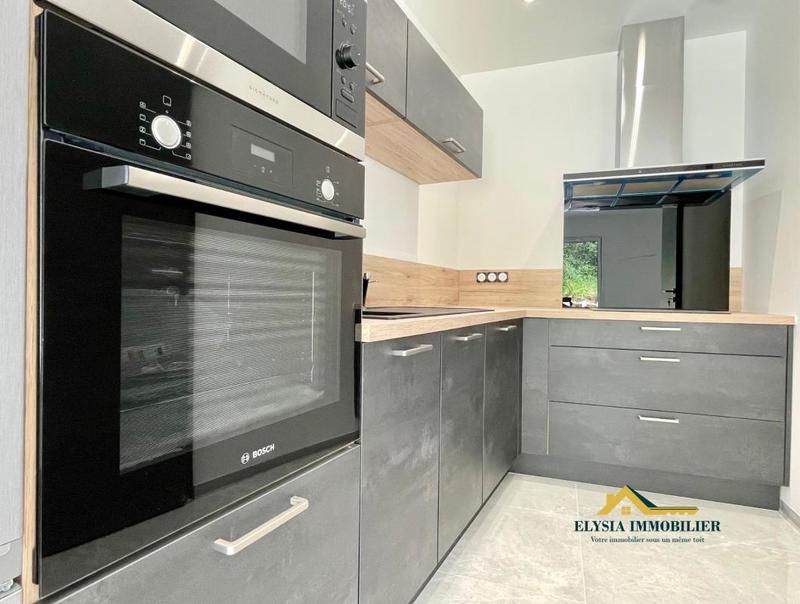 Maison - 89 m² - 4 pièces