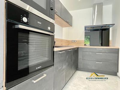 Maison - 89 m² - 4 pièces