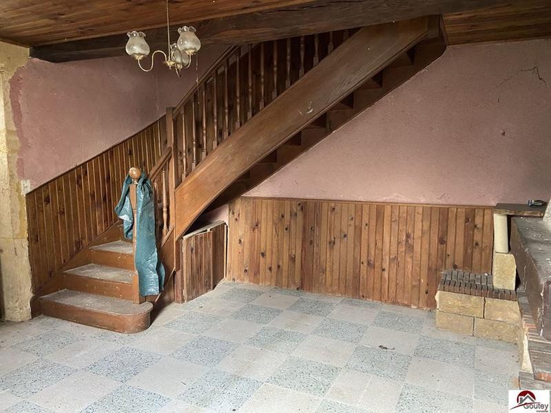 Maison traditionnelle - 163 m² - 8 pièces