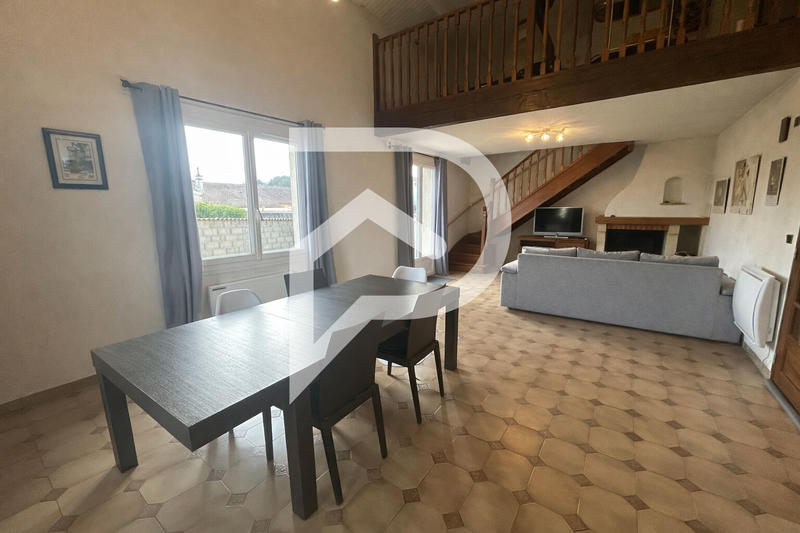 Maison - 165 m² - 6 pièces