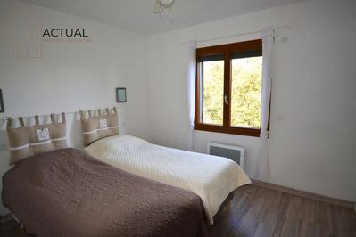 Villa - 248 m² - 7 pièces