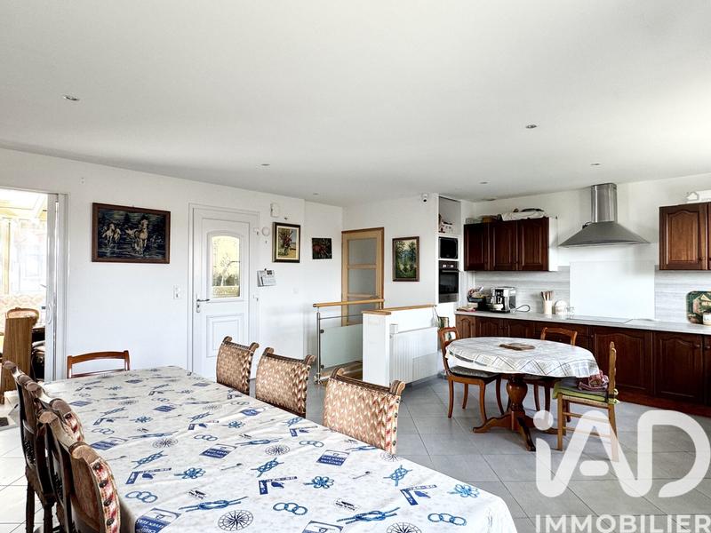 Maison - 100 m² - 5 pièces