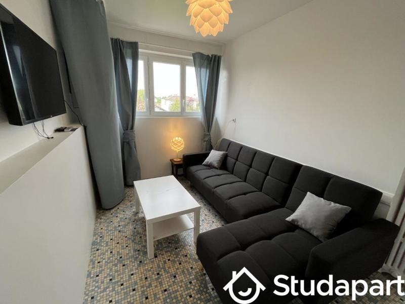 Chambre - 25 m² - 1 pièce