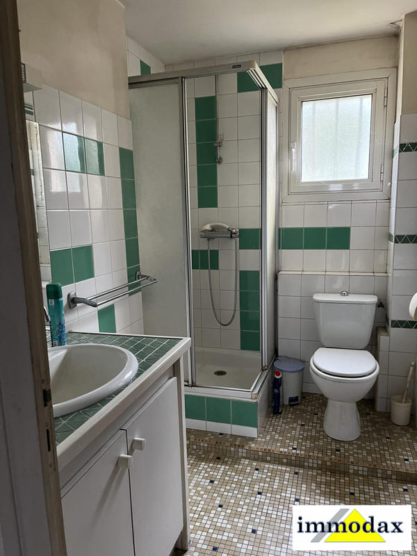 Maison traditionnelle - 102 m² - 6 pièces