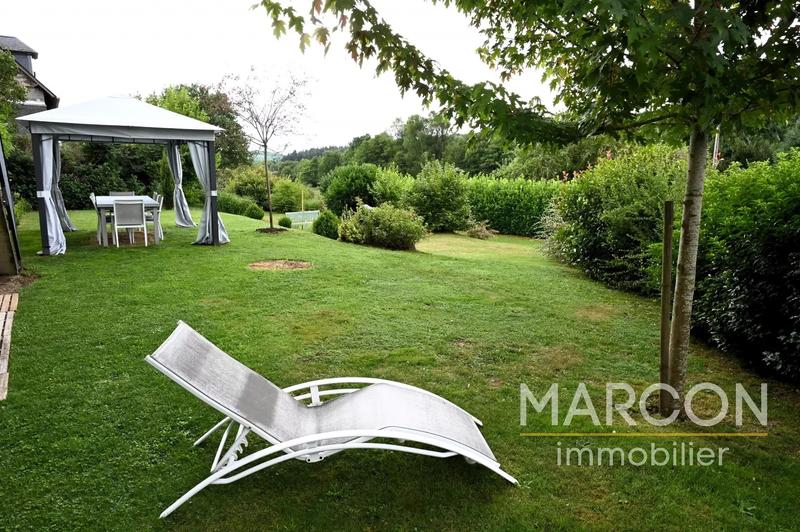 Maison - 250 m² - 3 pièces