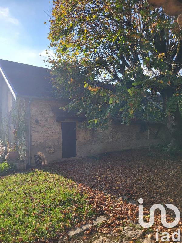 Maison - 250 m² - 8 pièces