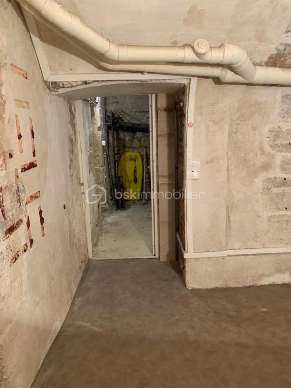 Local commercial - 83 m² - 3 pièces